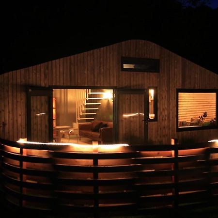 Two Unique Cabins Wrapped In Beautiful Welsh Scenery Presteigne Exteriör bild