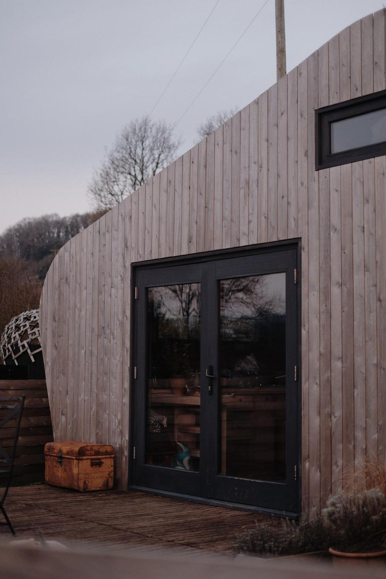 Two Unique Cabins Wrapped In Beautiful Welsh Scenery Presteigne Exteriör bild